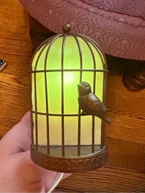 Yankee Candle Uncaged Bird Fragrance Diffuser Plug